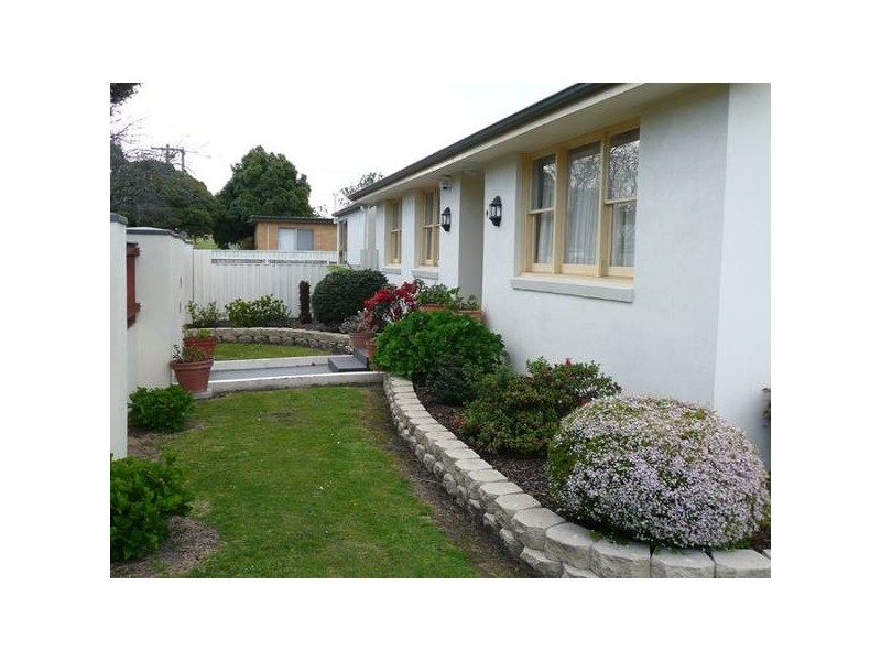 9 Thomas Street, Traralgon VIC 3844