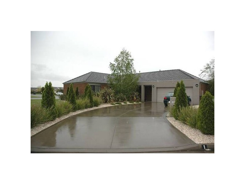 1 Lachlan Close, Traralgon VIC 3844
