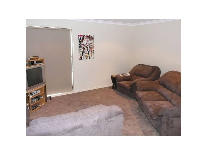 26 Wood Street, Rosedale VIC 3847