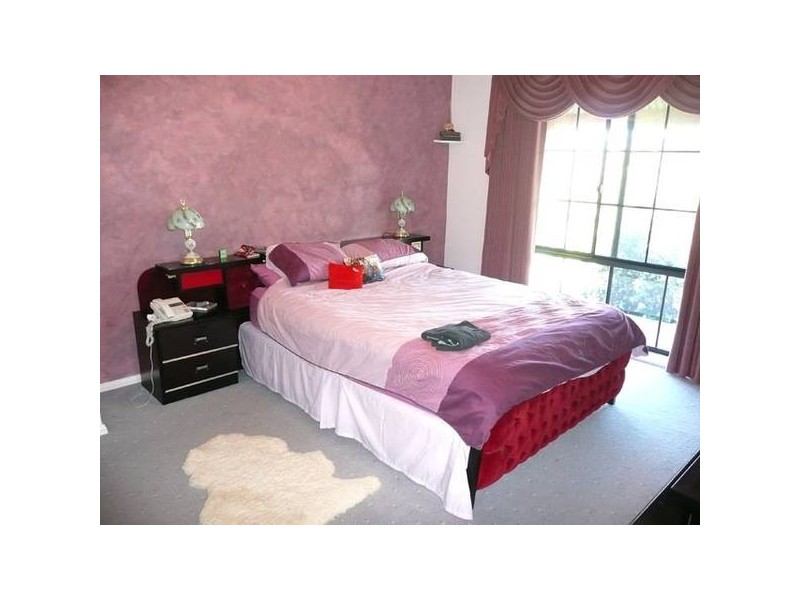 105 Warren Terrace, Hazelwood North VIC 3840