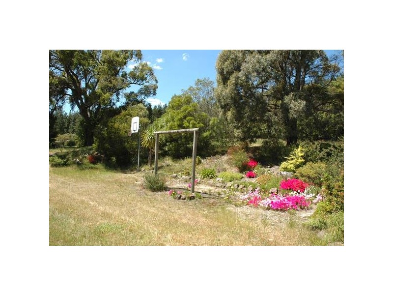 105 Glanville Crescent, Hazelwood North VIC 3840