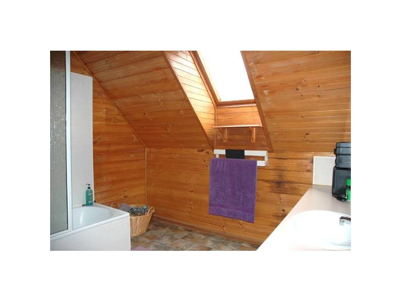 105 Glanville Crescent, Hazelwood North VIC 3840