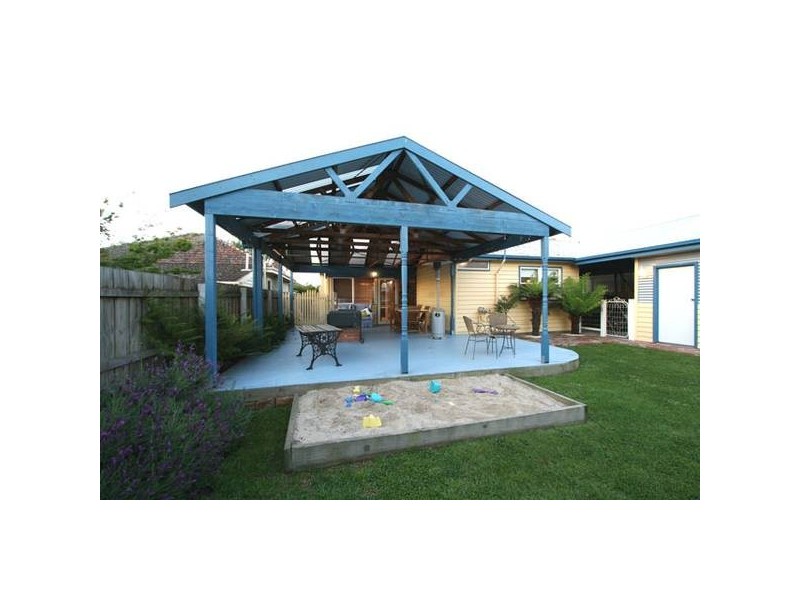 17 Anderson Street, Traralgon VIC 3844