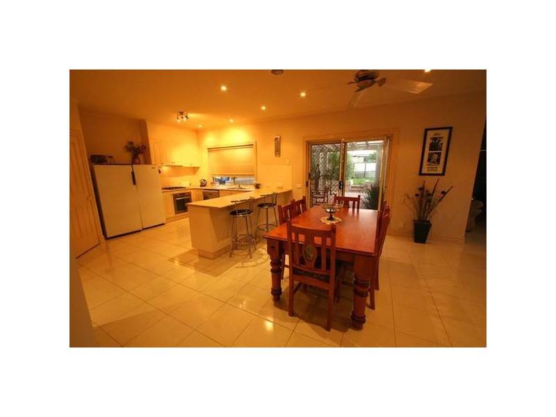 4 Ellavale Drive, Traralgon VIC 3844