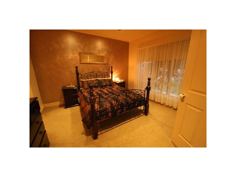 4 Ellavale Drive, Traralgon VIC 3844