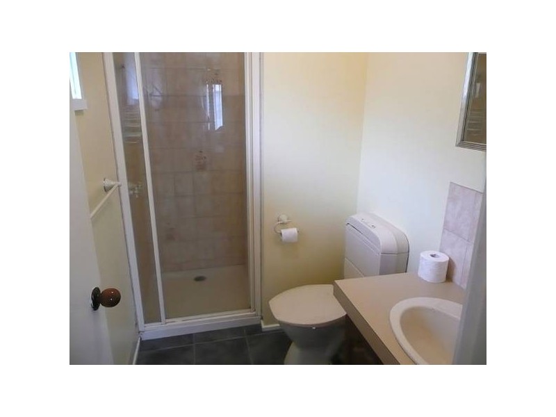 21 Swallow Grove, Traralgon VIC 3844