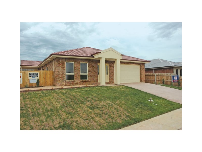 31 Oak Avenue, Traralgon VIC 3844