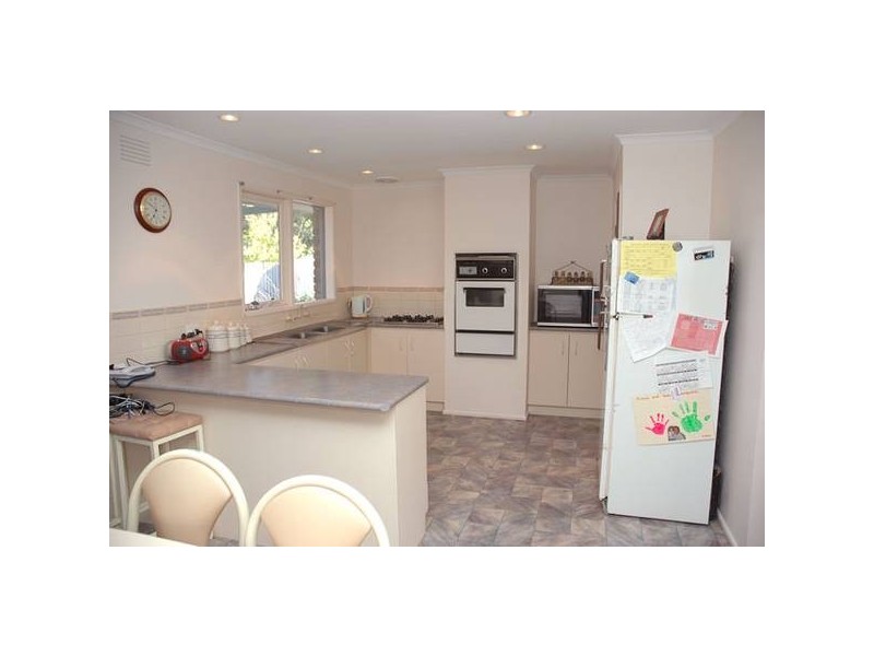 17 Strathcole Drive, Traralgon VIC 3844