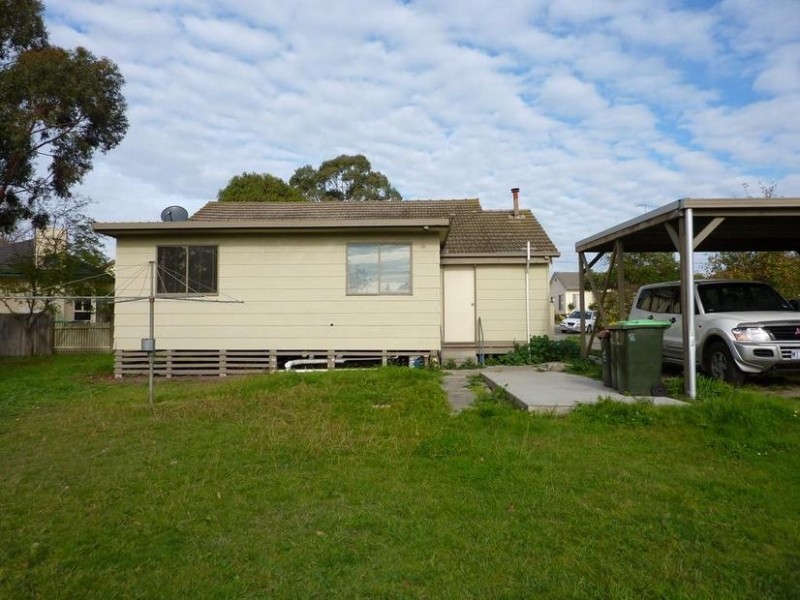 4 Barker Crescent, Traralgon VIC 3844