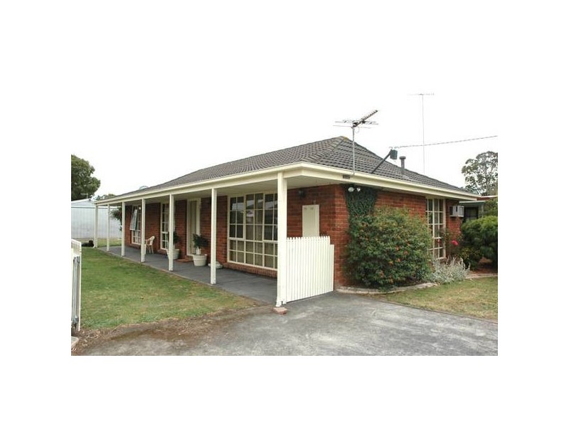 6 George Street, Rosedale VIC 3847