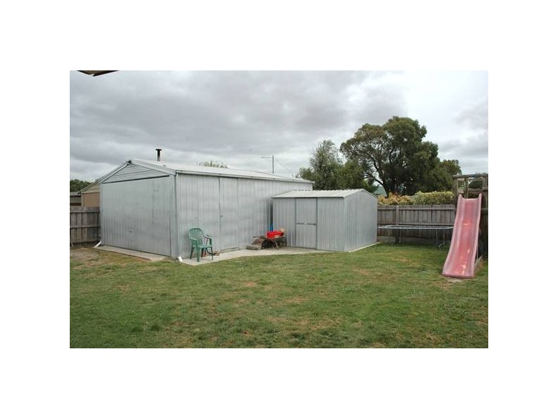 6 George Street, Rosedale VIC 3847