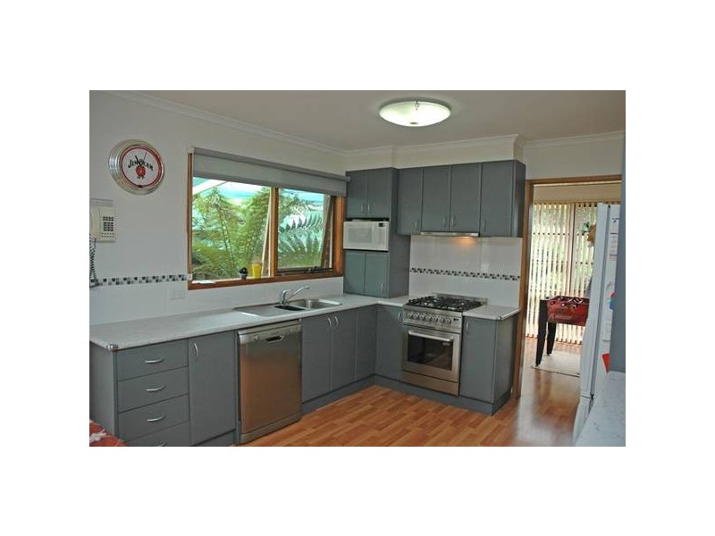 6 George Street, Rosedale VIC 3847