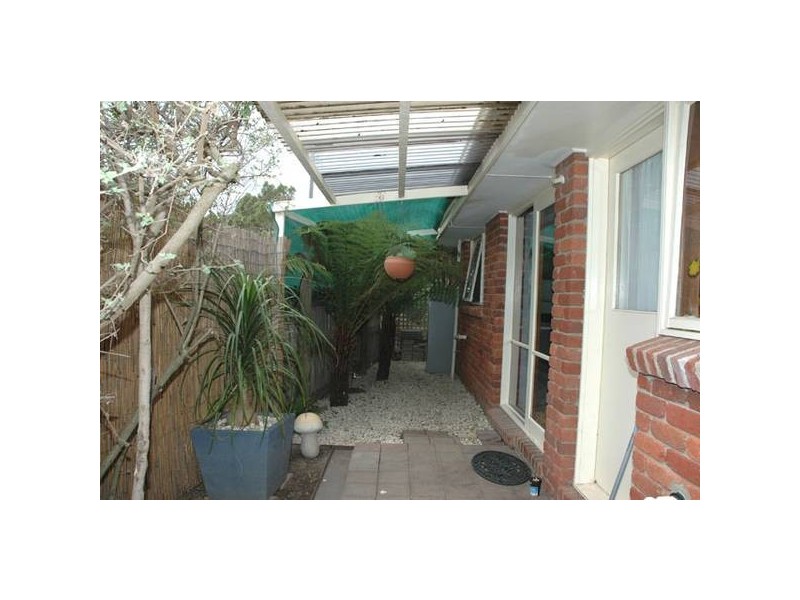 6 George Street, Rosedale VIC 3847
