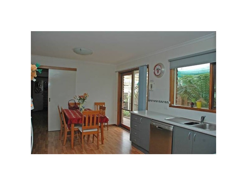 6 George Street, Rosedale VIC 3847