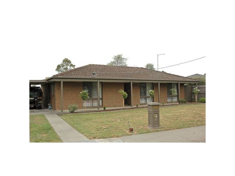 22 Strathcole Drive, Traralgon VIC 3844