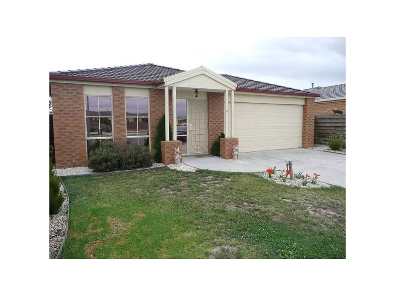 9 Giles Place, Traralgon VIC 3844