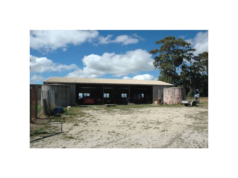 785 Francis Road, Glengarry West VIC 3854