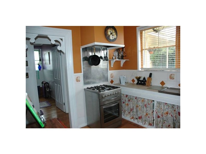 4 Lyndon Crescent, Traralgon VIC 3844