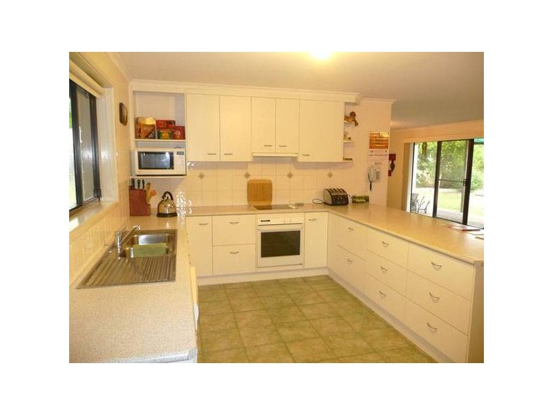 120 Archbolds Lane, Tyers VIC 3844