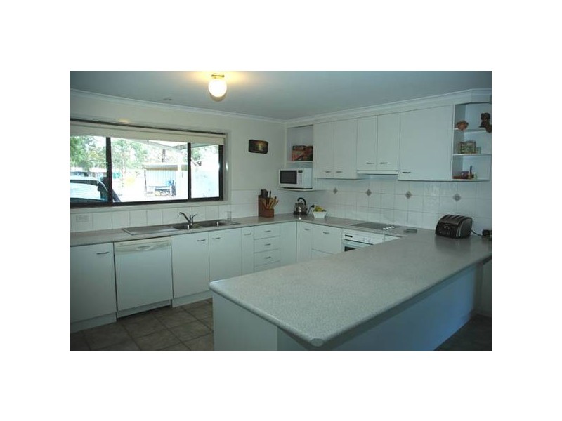 120 Archbolds Lane, Tyers VIC 3844