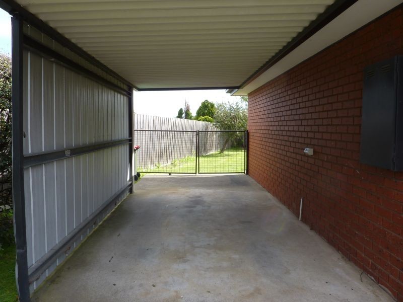 24 Strathcole Drive, Traralgon VIC 3844
