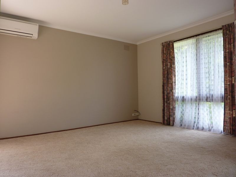 24 Strathcole Drive, Traralgon VIC 3844