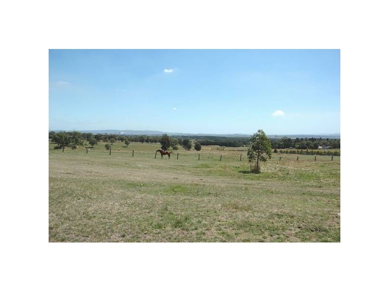 2/40 Mele’s Road, Hazelwood North VIC 3840