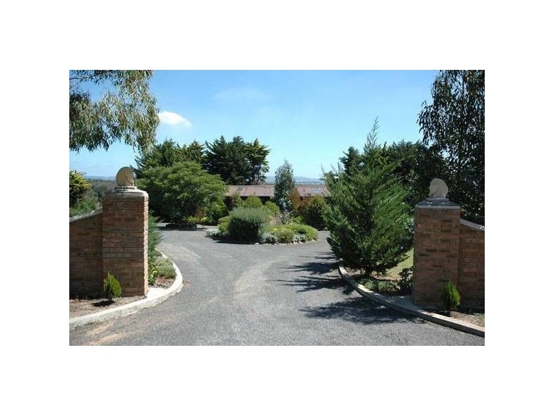 40 Mele’s Road, Hazelwood North VIC 3840