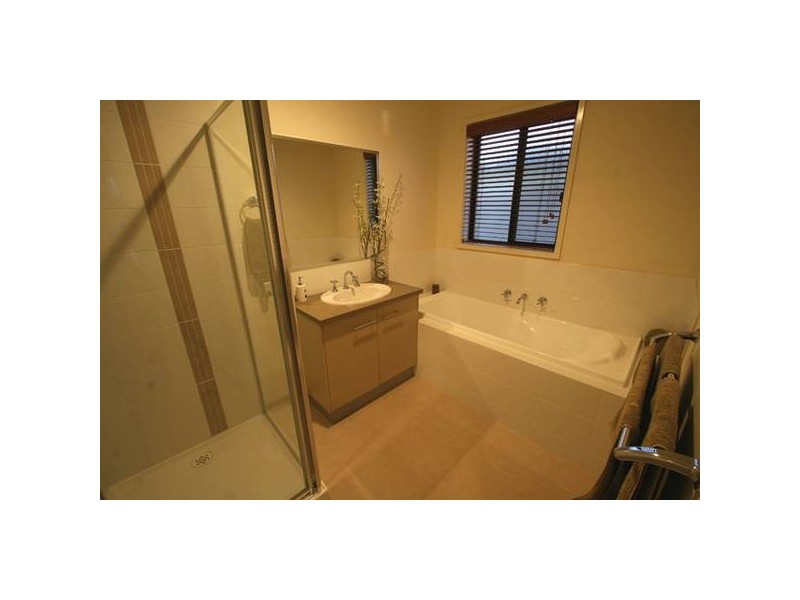 87 Ellavale Drive, Traralgon VIC 3844