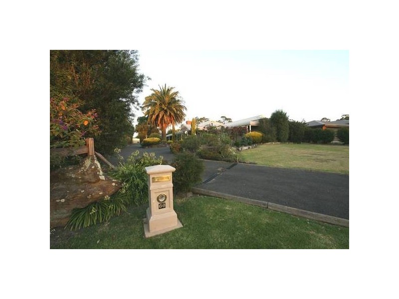 66 Ellavale Drive, Traralgon VIC 3844
