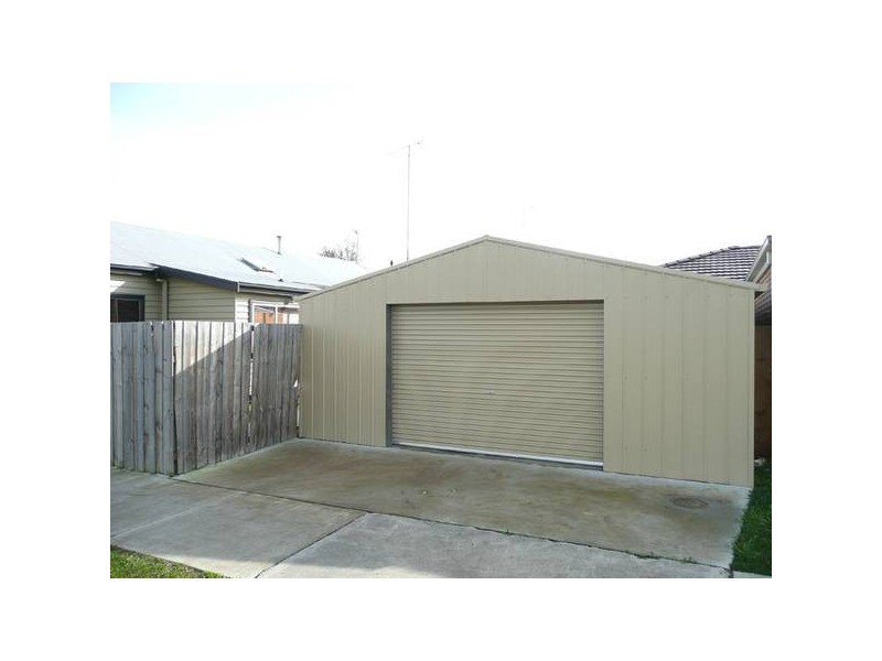 1/24 Ambrose Avenue, Traralgon VIC 3844