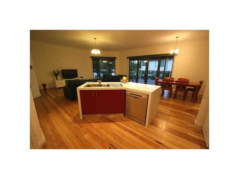 6 Chester Court, Traralgon South VIC 3844