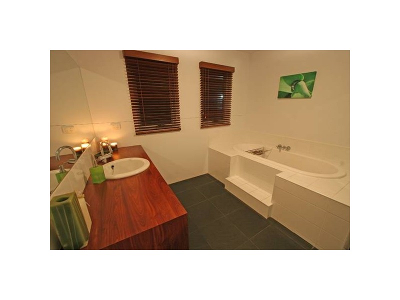 55 Lyndons Road, Callignee VIC 3844