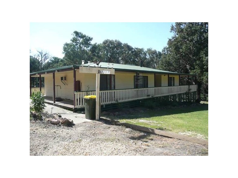 45 Hocking Crescent, Toongabbie VIC 3856