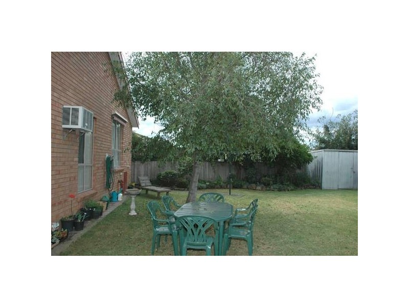 4 The Avenue, Traralgon VIC 3844