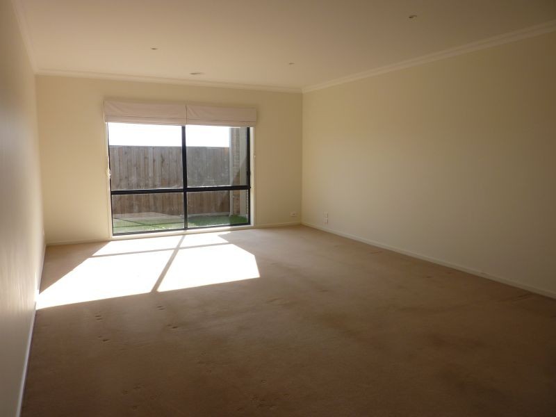 17 Summerhill Close, Traralgon VIC 3844