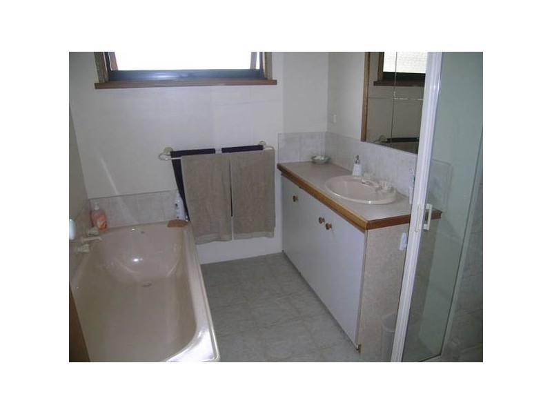 15 Calladale Court, Gormandale VIC 3873