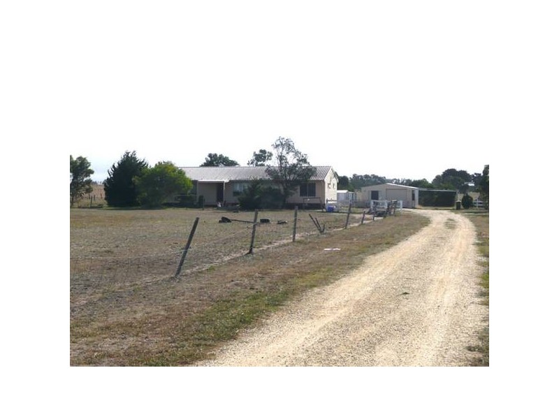 196 Willung Road, Rosedale VIC 3847