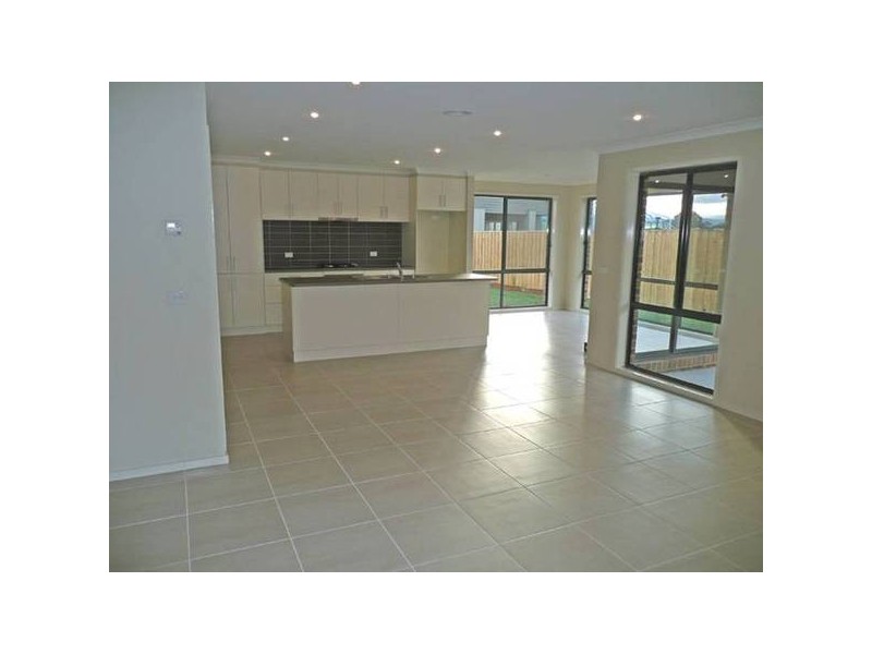 13 Summerhill Road, Traralgon VIC 3844