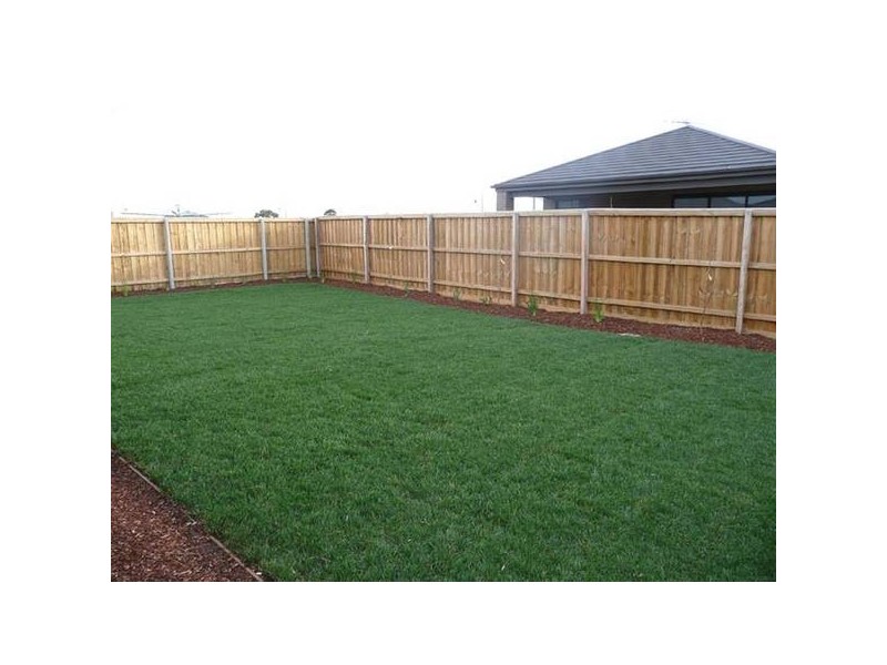 13 Summerhill Road, Traralgon VIC 3844