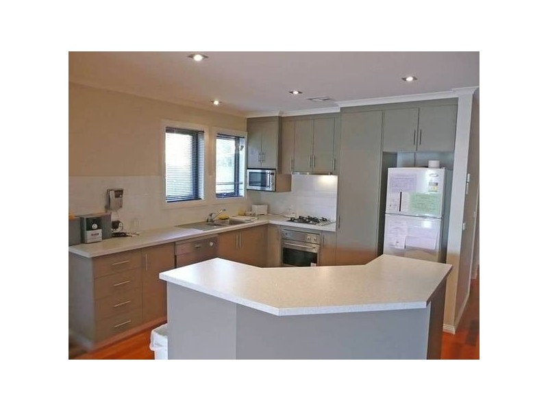 11 Meredith Street, Traralgon VIC 3844