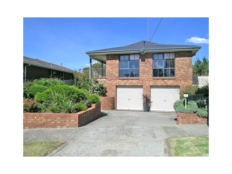 17 Oak Avenue, Traralgon VIC 3844