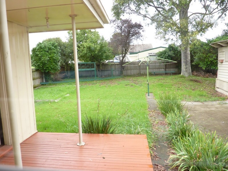 4 Lyndon Crescent, Traralgon VIC 3844