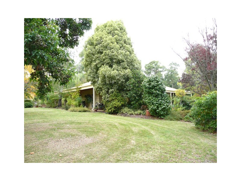 9 Rifle Range Road, Traralgon South VIC 3844