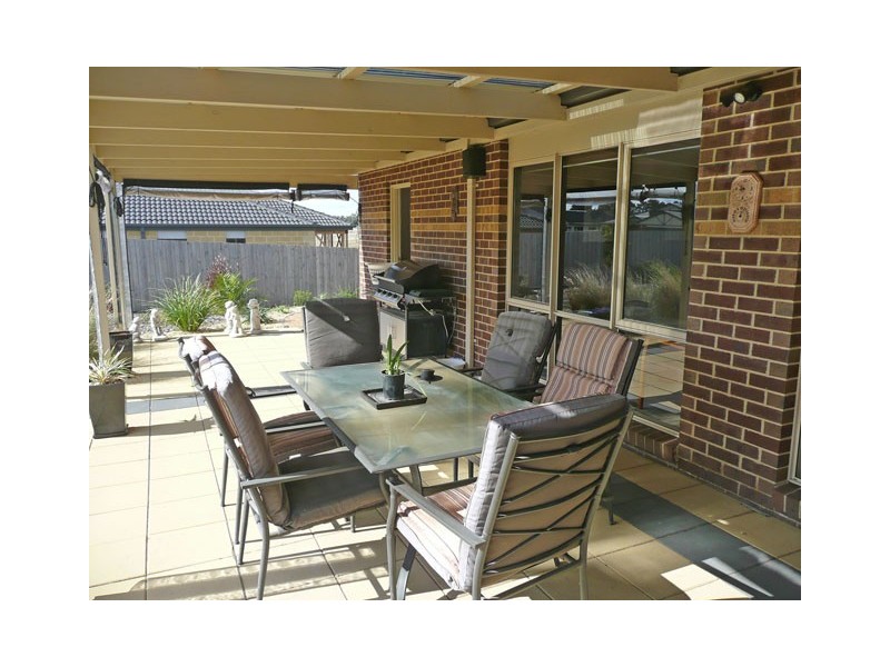 14 Woodhall Close, Traralgon VIC 3844