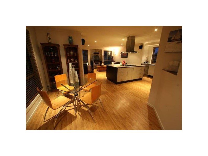 17 Woodhall Close, Traralgon VIC 3844