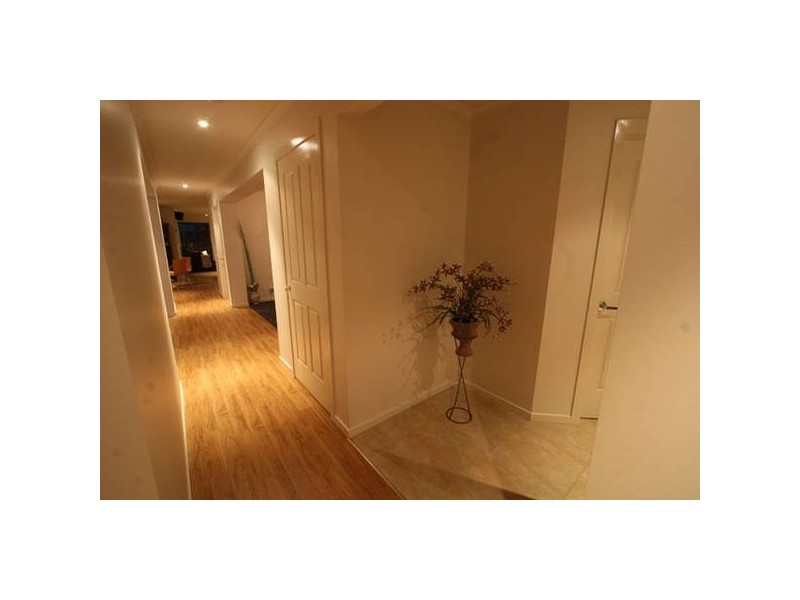 17 Woodhall Close, Traralgon VIC 3844