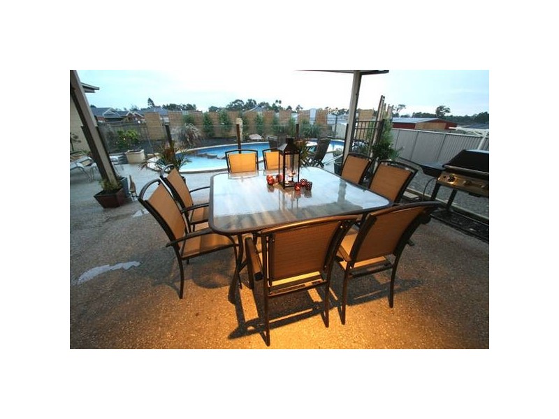 17 Woodhall Close, Traralgon VIC 3844