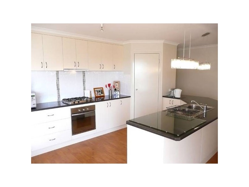 21 Ellavale Drive, Traralgon VIC 3844