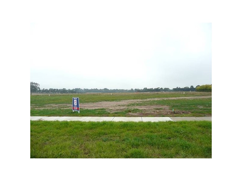 Lot 304 Kangaroo Grass Rise, Traralgon VIC 3844